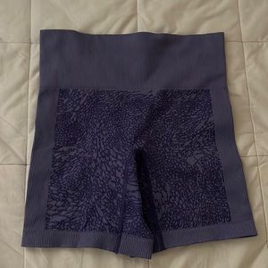 Lululemon gym shorts floral